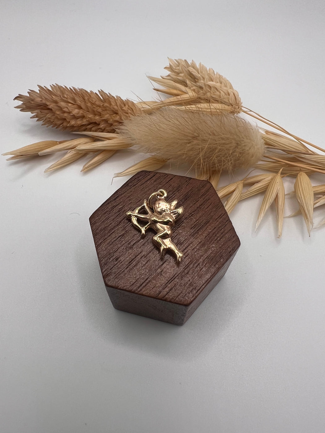 Vintage 9ct Gold Cupid Charm