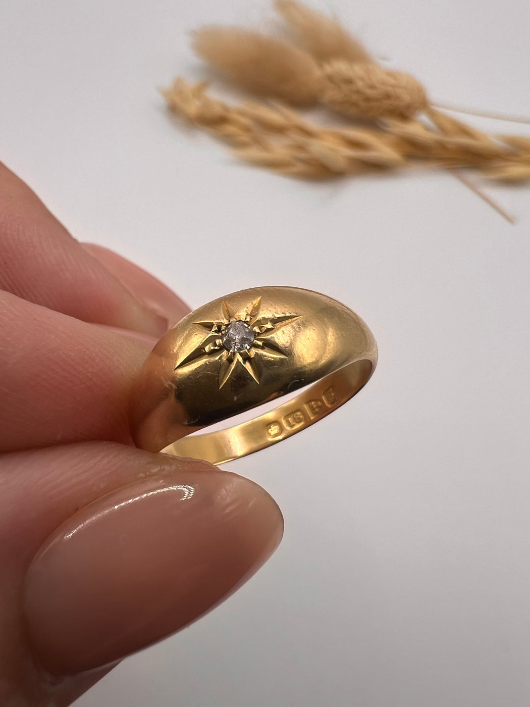 Edwardian 18ct Star Set Old Cut Diamond Gypsy Ring
