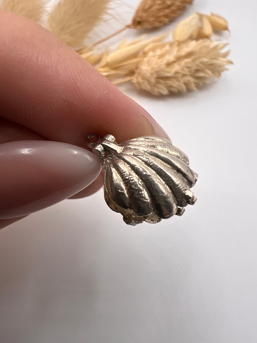 Vintage Silver Articulated Oyster With Pearls Charm