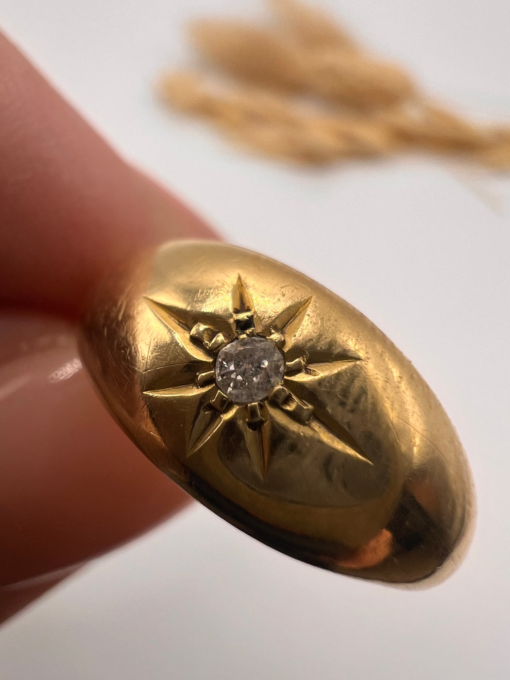 Edwardian 18ct Star Set Old Cut Diamond Gypsy Ring