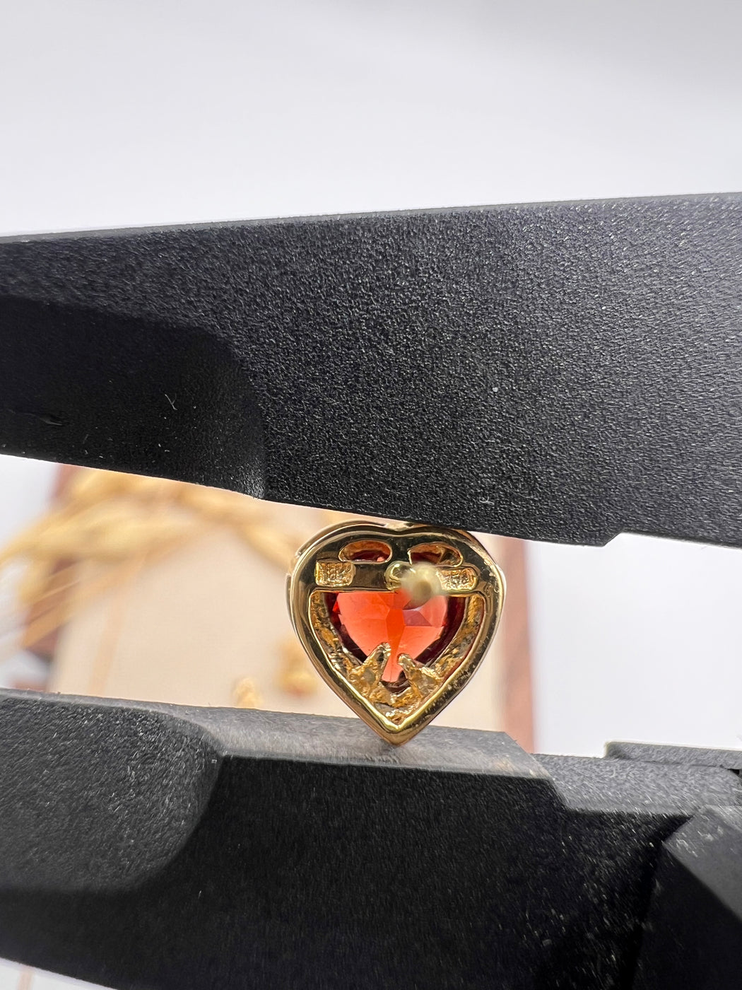 18ct Gold and Garnet Heart Earrings