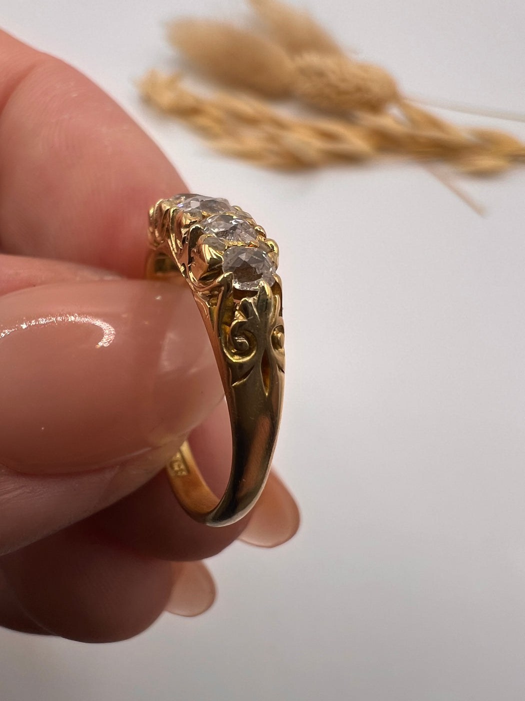 Antique 18ct Old Mine Cut Engagement Ring
