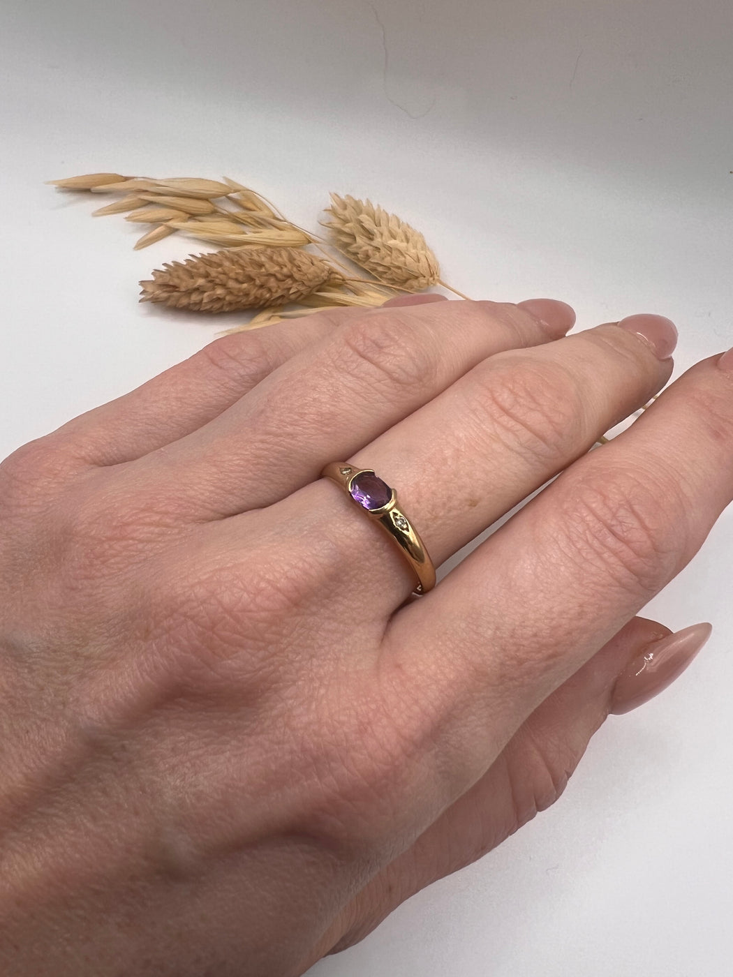 Vintage 9ct Amethyst And Diamond Ring