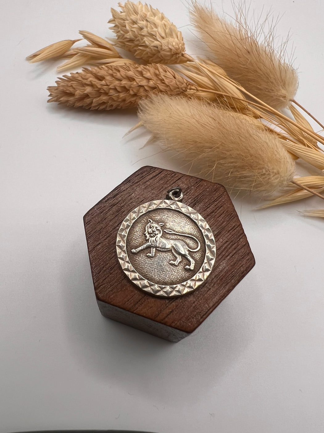 Vintage Silver Zodiac Leo Charm