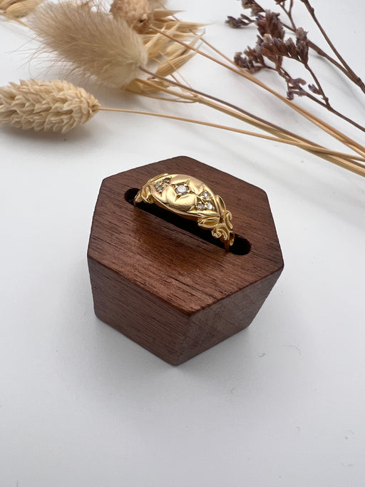 18ct Ivy Diamond Ring
