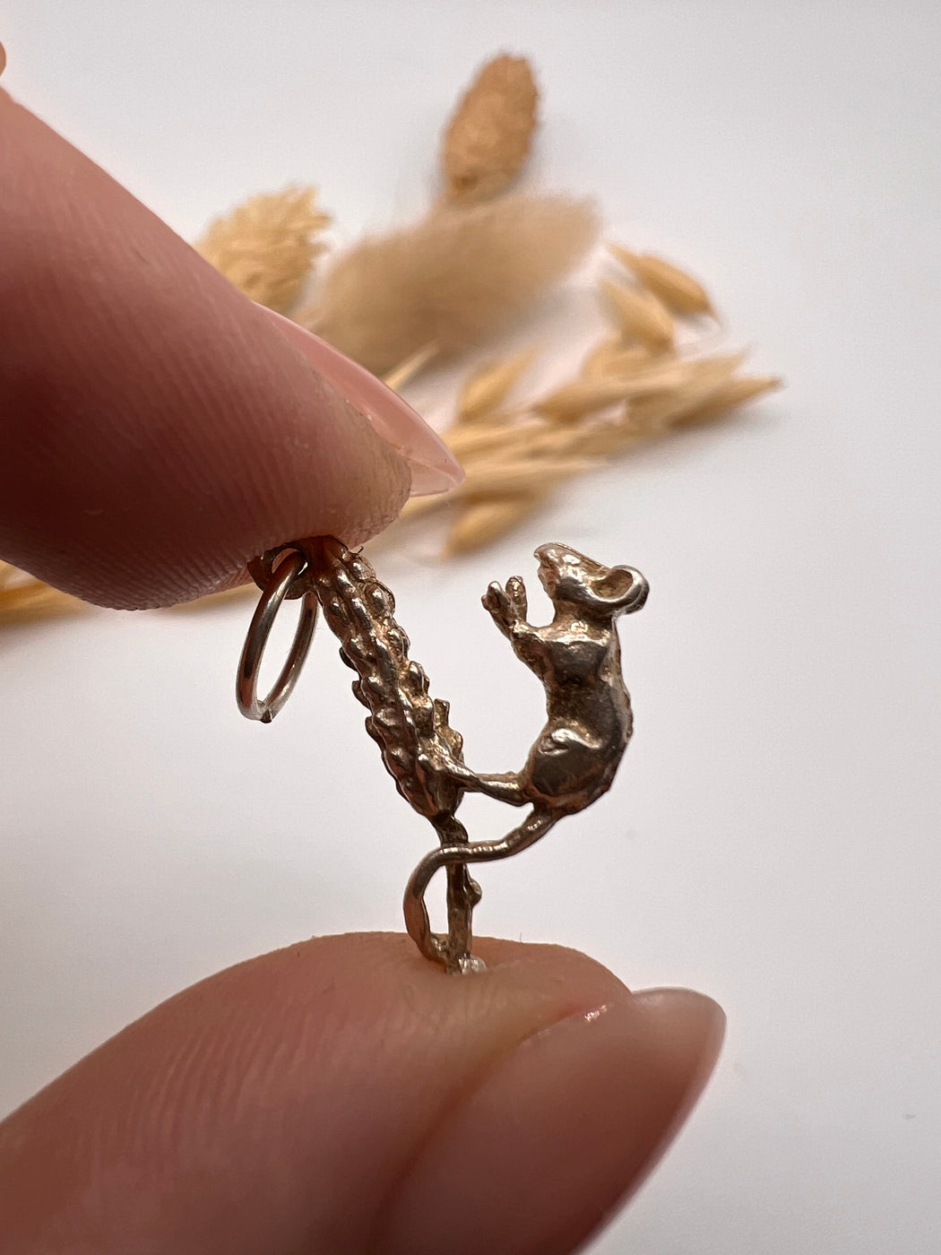 Vintage Silver Mouse On Wheat Sheath Charm