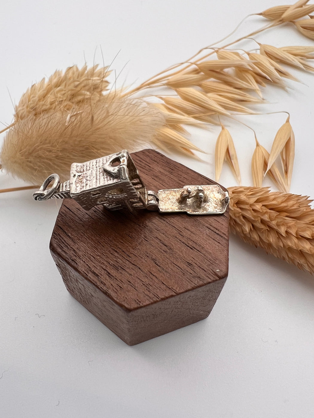 Articulated Church Silver Charm