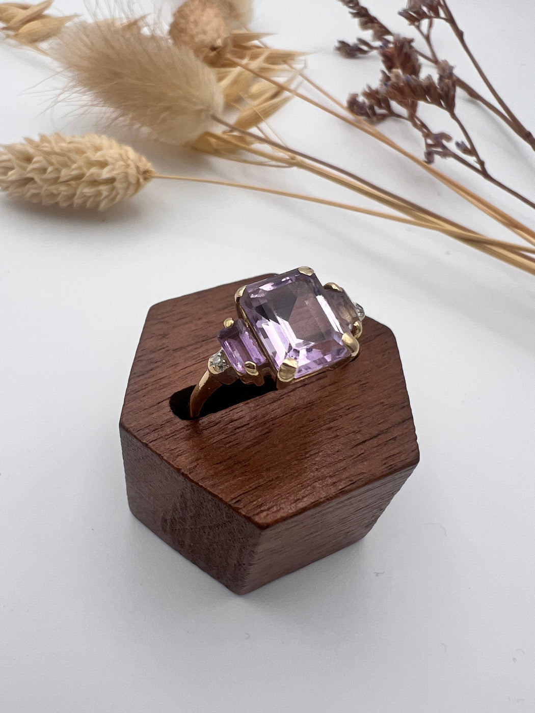 9ct Gold Amethyst and Diamond Ring