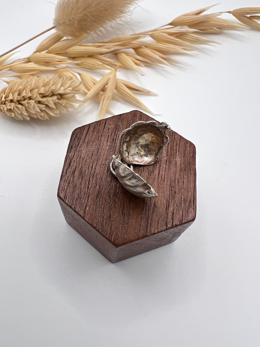 Vintage Silver Articulated Oyster Shell Charm