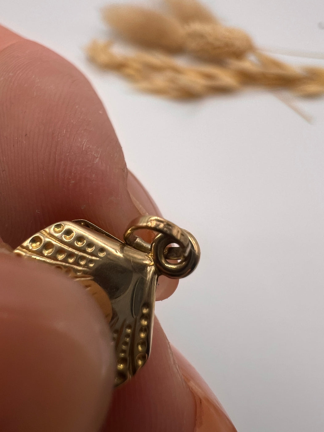 Vintage 9ct Oyster With Pearl Charm