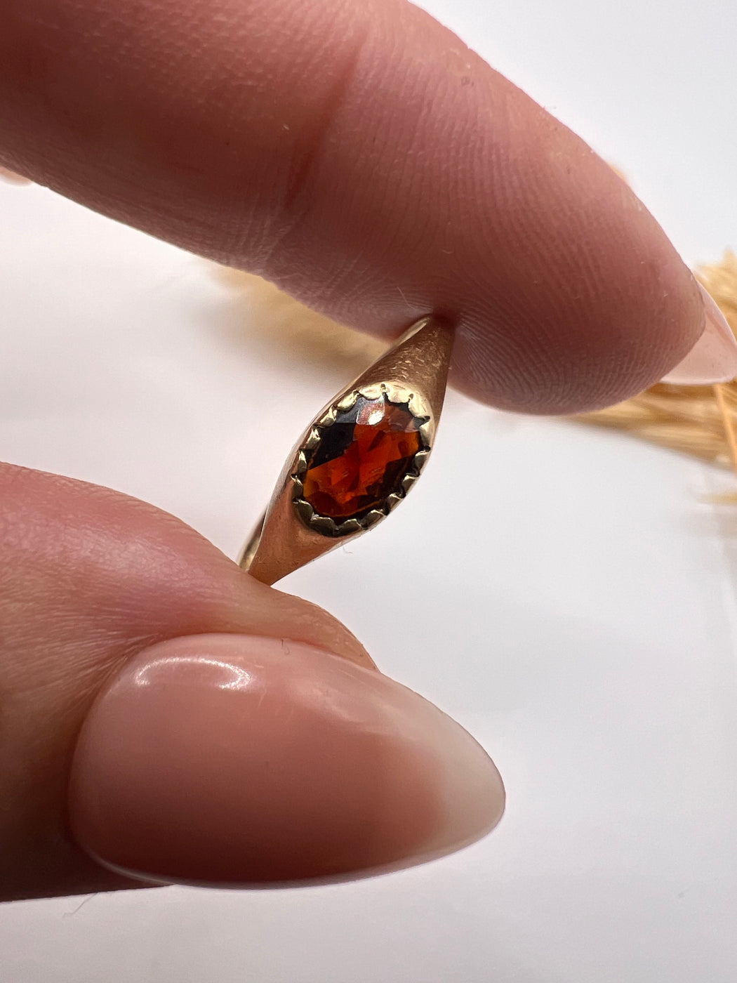 Vintage 9ct Gypsy Set Garnet Ring