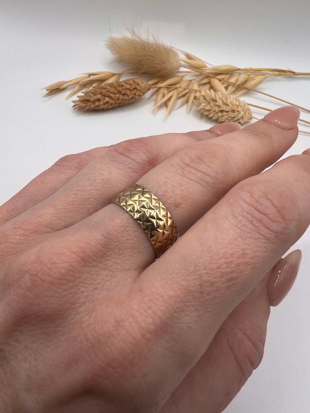Chunky 70’s Patterned Cigar Band