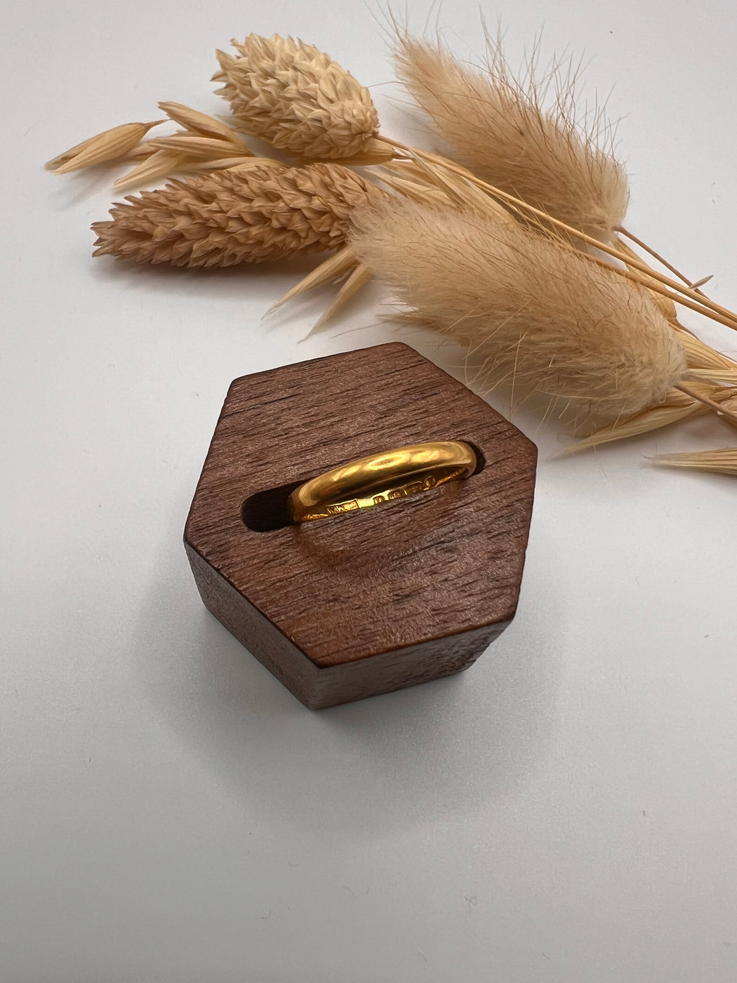 22ct Vintage Domed Wedding Band