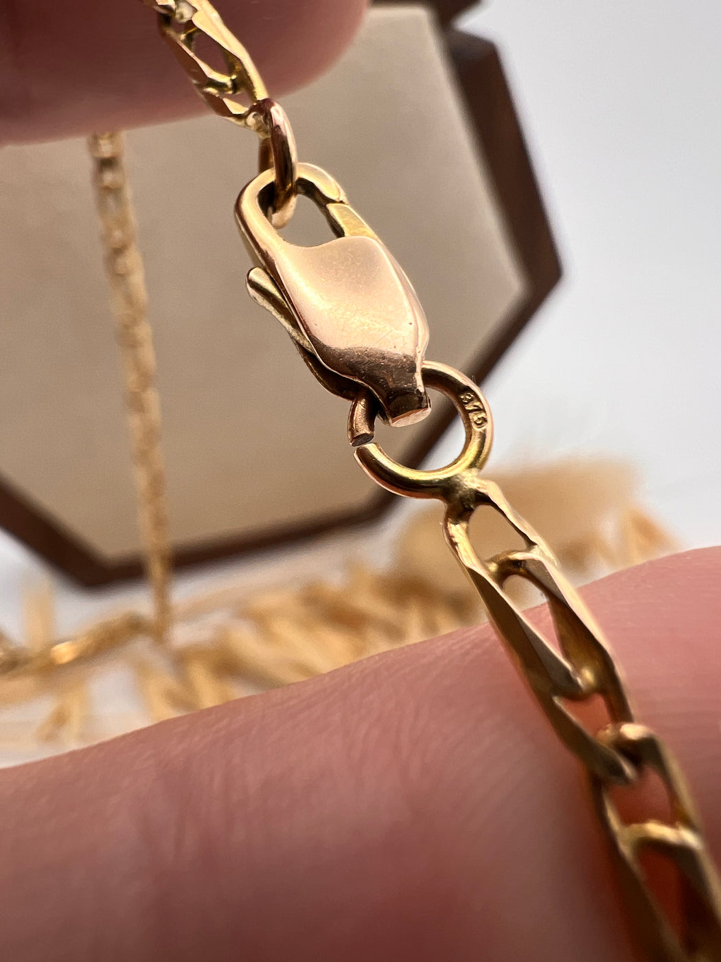 9ct Figaro Gold Chain