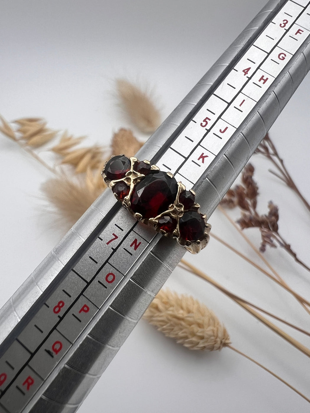 9ct Gold Multi Garnet Ring Size M
