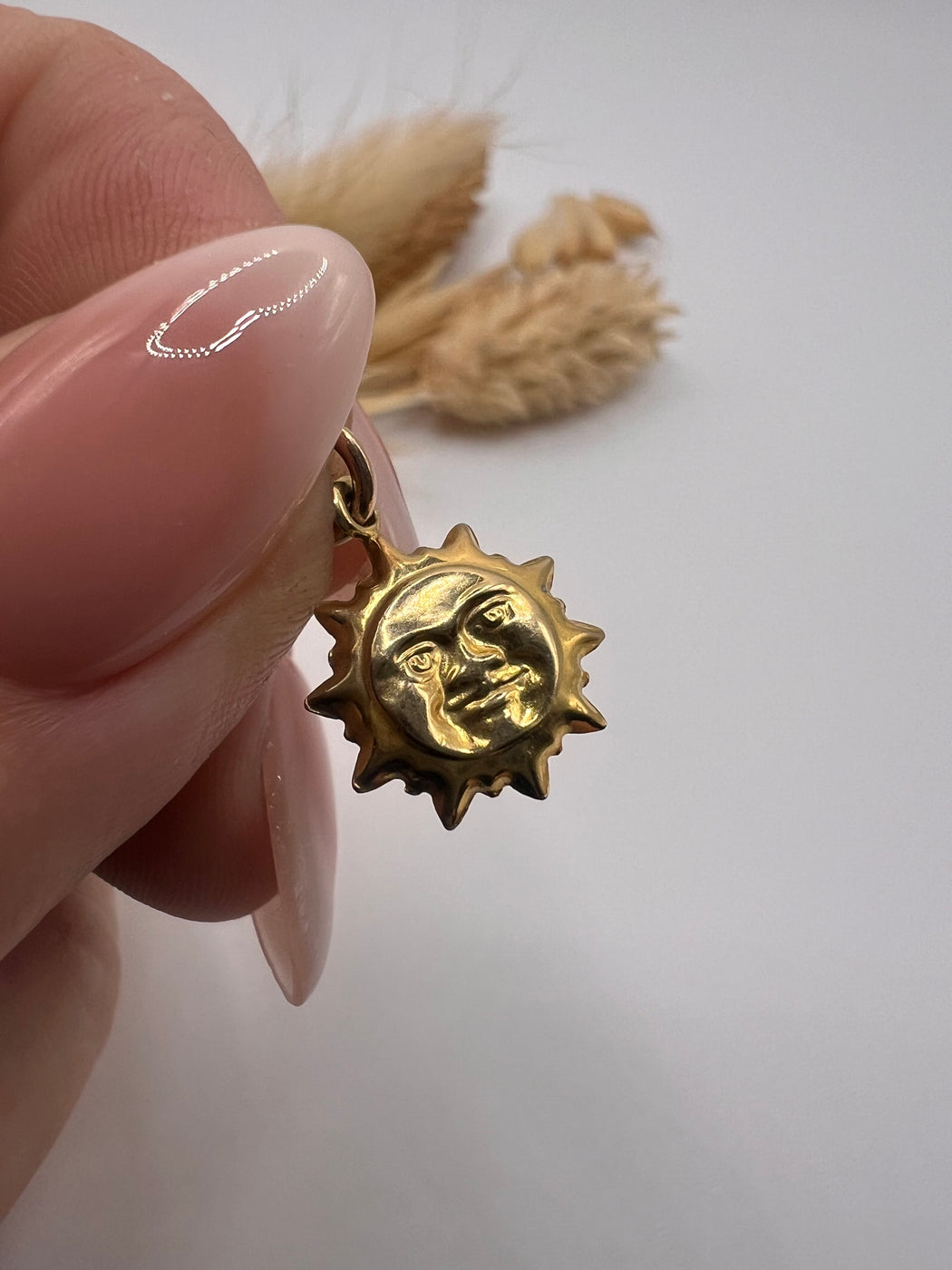 Vintage 9ct Yellow Gold Celestial Sun Charm