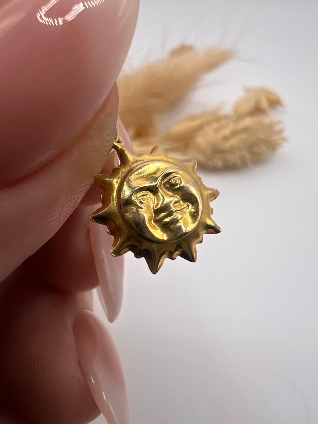 Vintage 9ct Yellow Gold Celestial Sun Charm