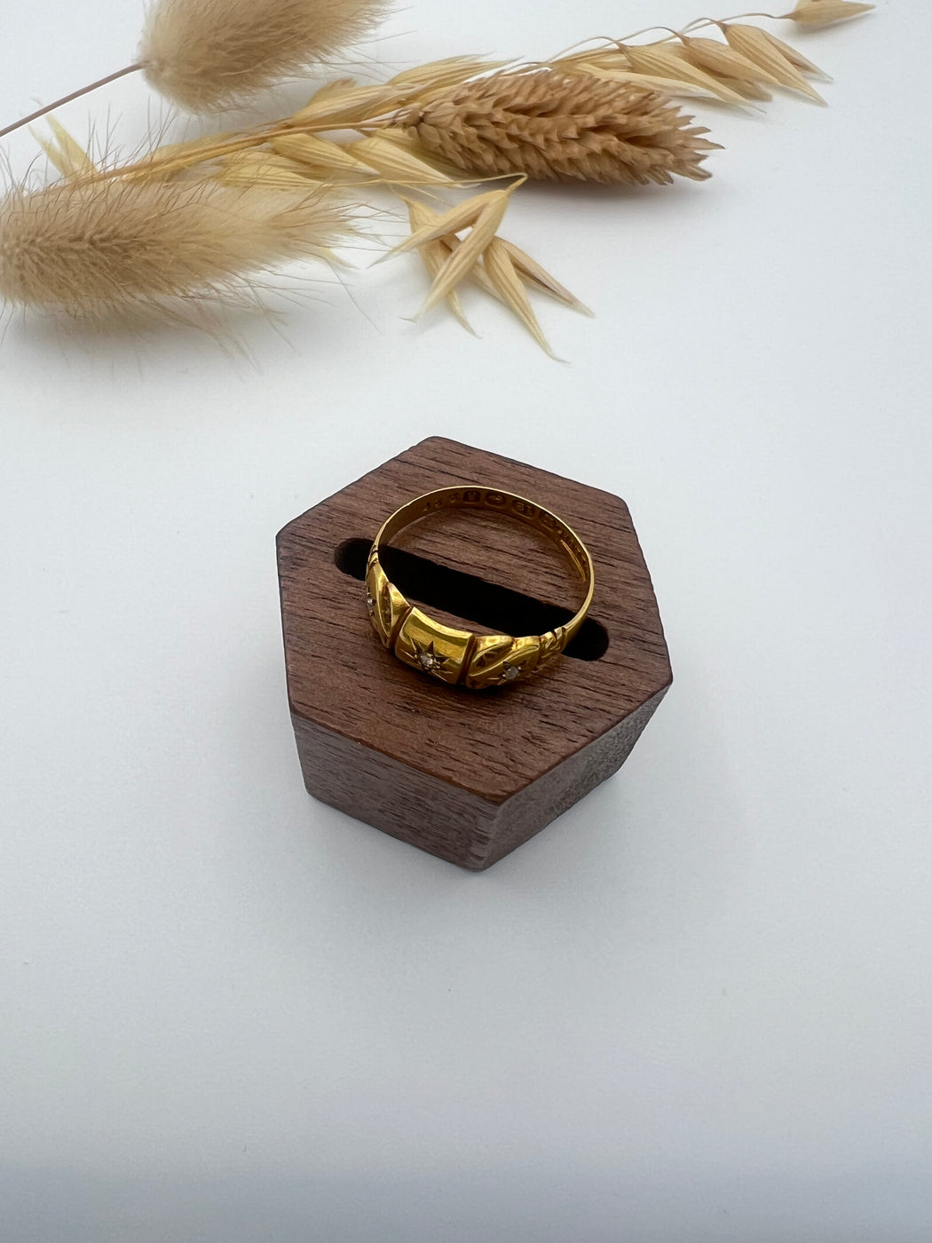 Edwardian 18ct Diamond Trilogy Ring