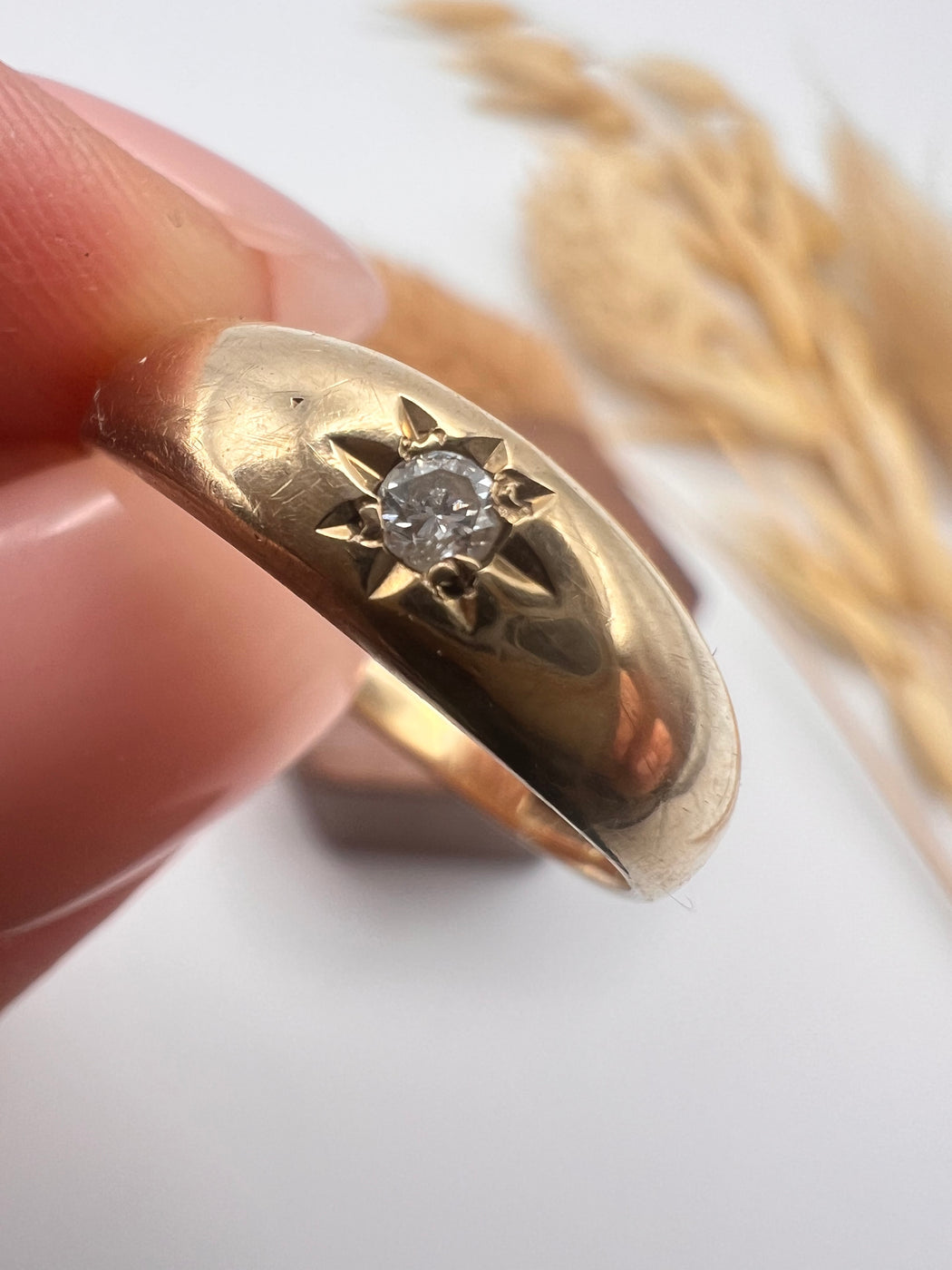 9ct Gold Star Set Diamond Gypsy Ring