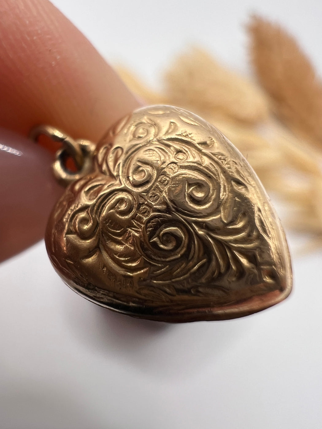 Vintage 9ct Puffy Heart 1990