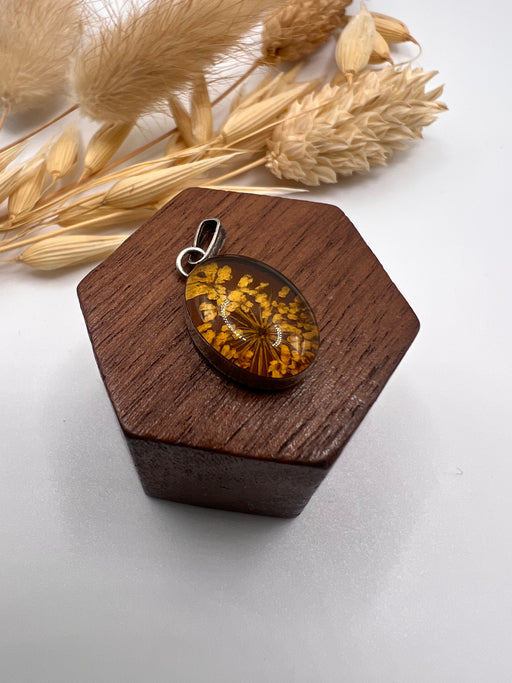Vintage Silver Mount Pressed Wild Flowers Pendant