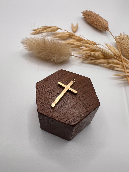Vintage 9ct Gold Cross Charm