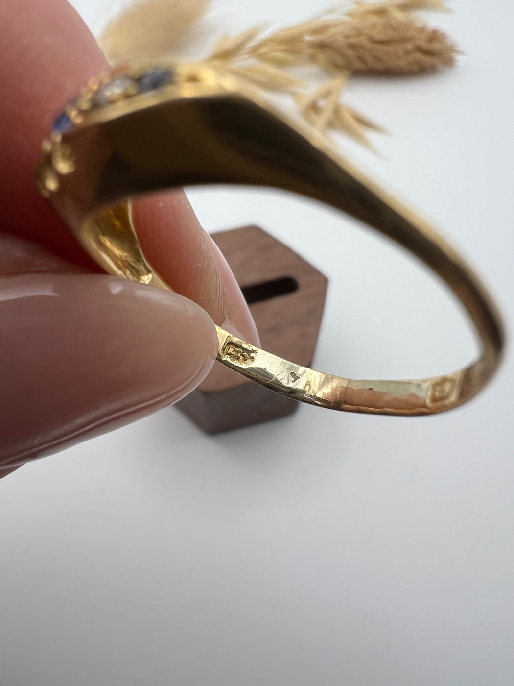 18ct Gold Sapphire and Old Cut Diamond Ring