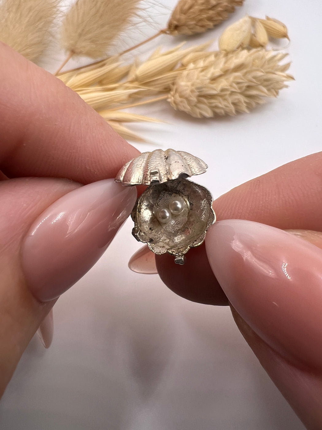 Vintage Silver Articulated Oyster With Pearls Charm