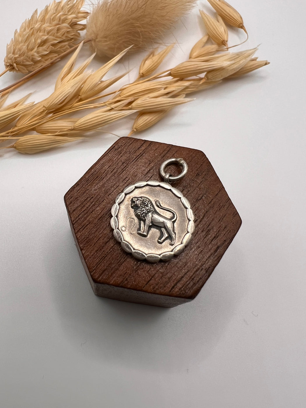 Vintage Silver Zodiac Leo Charm