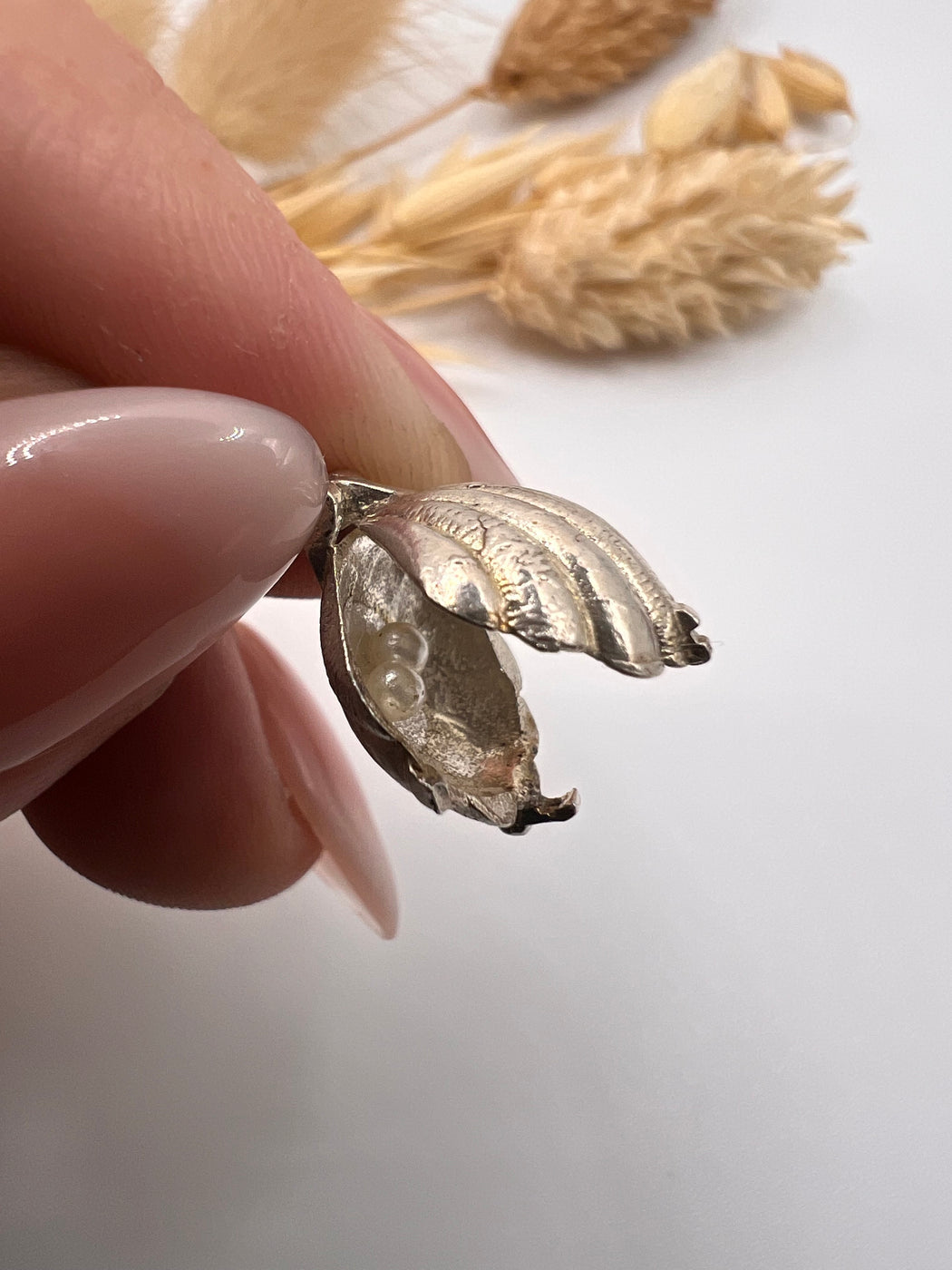 Vintage Silver Articulated Oyster With Pearls Charm