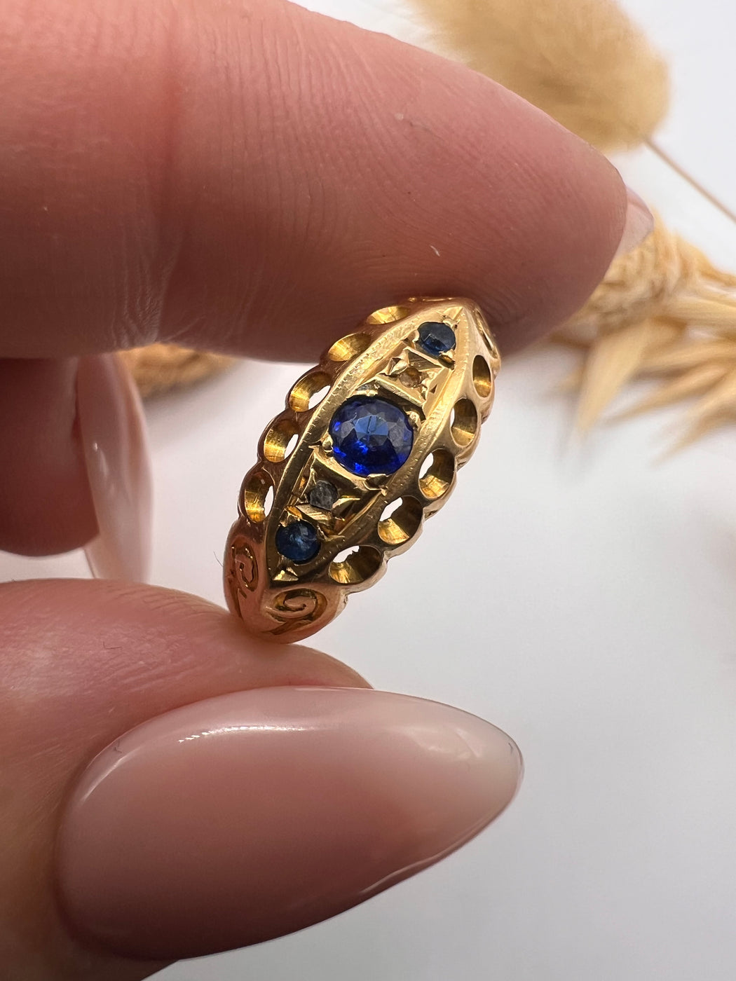18ct 19th Century Sapphire and Diamond Boat Ring