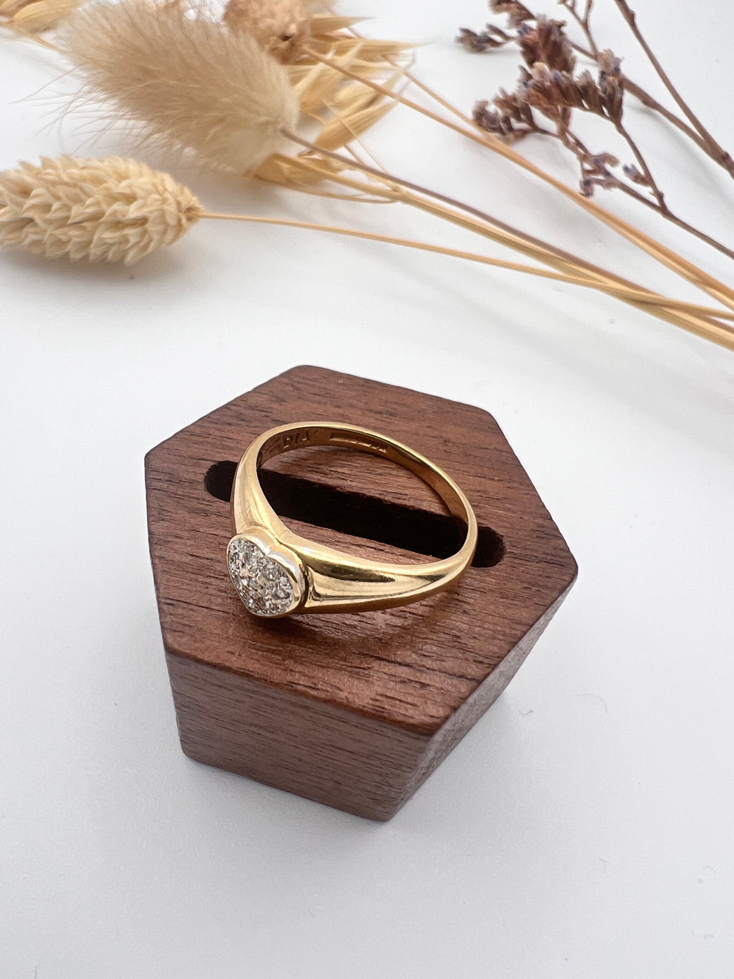 9ct Diamond Cluster Heart Ring