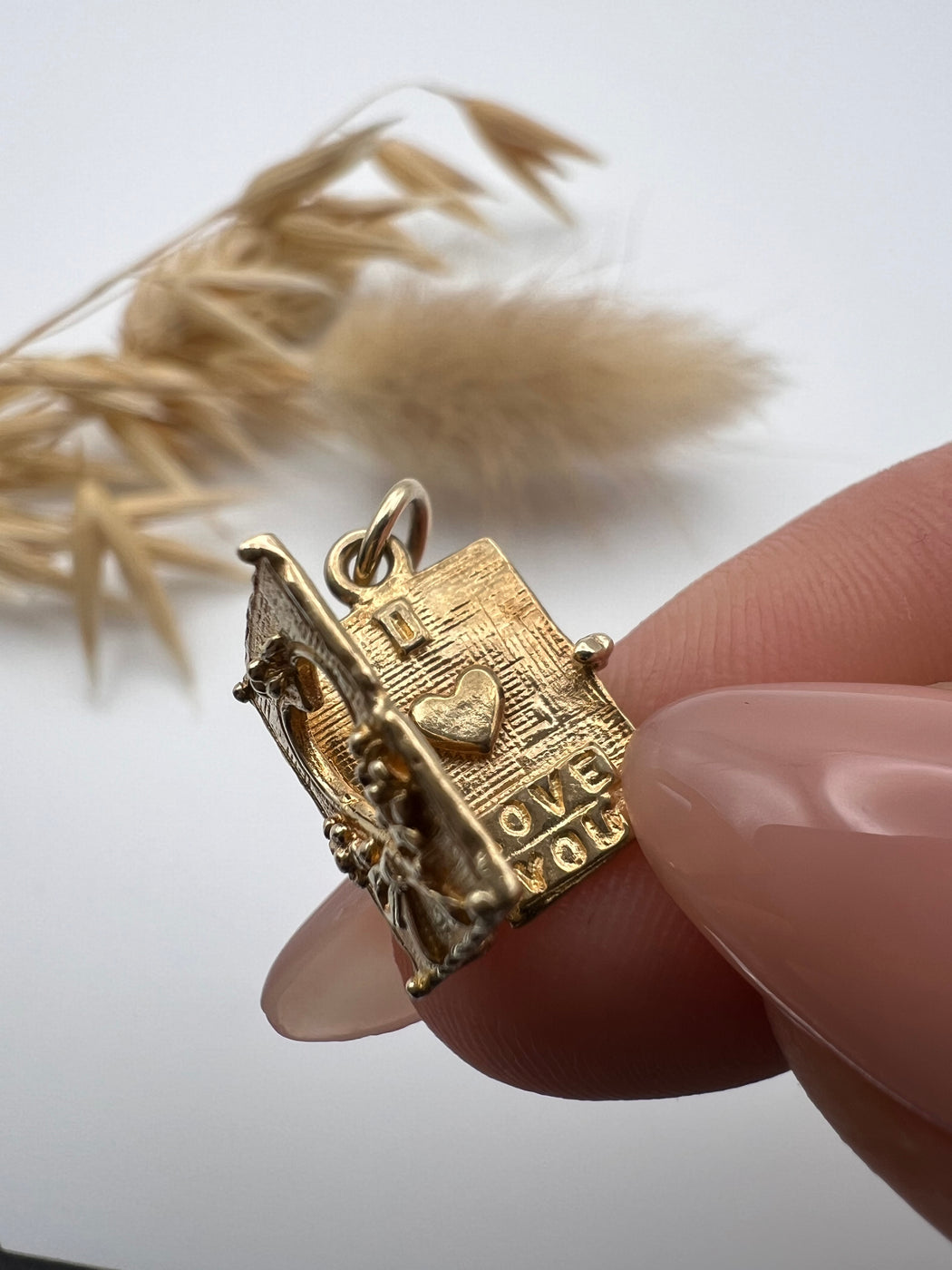 Vintage 9ct Gold “I Love You” Story Book Charm