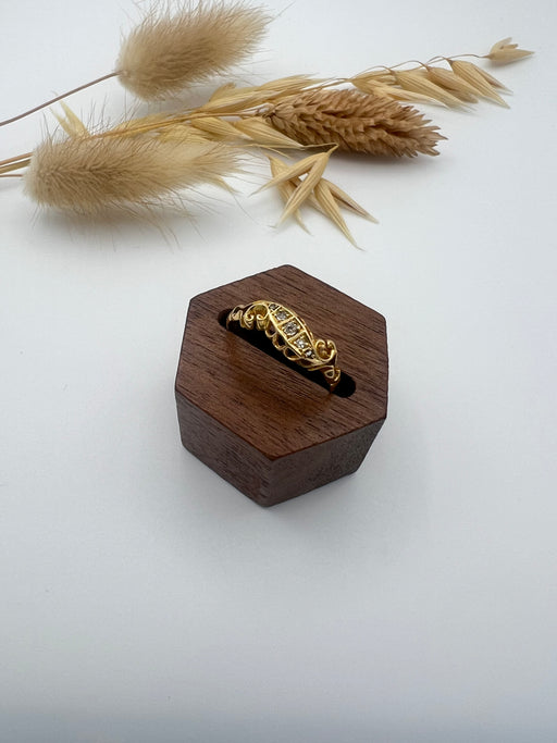 18ct Gold and Diamond Scroll Ring