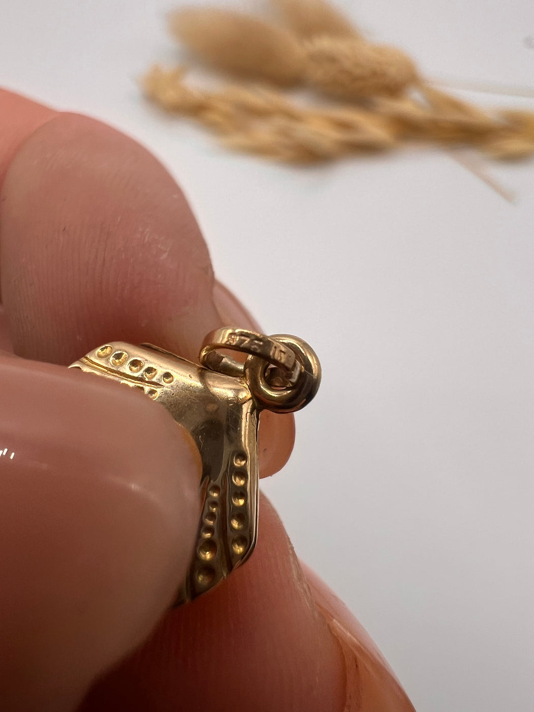 Vintage 9ct Oyster With Pearl Charm