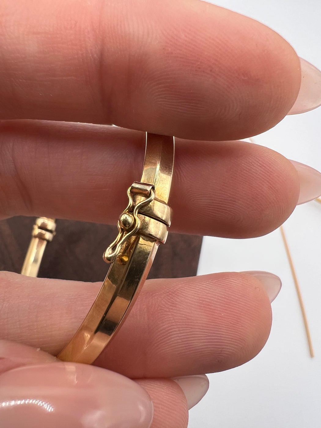 Vintage 9ct Gold Bangle With Safety Clasp
