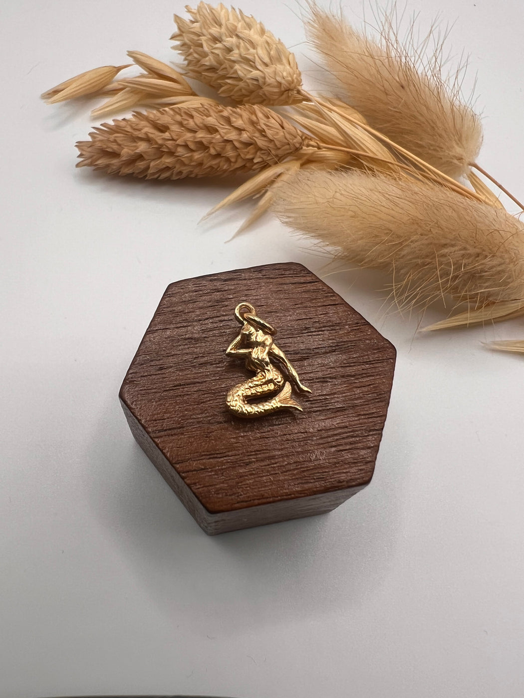 Vintage 9ct Gold Mermaid Charm