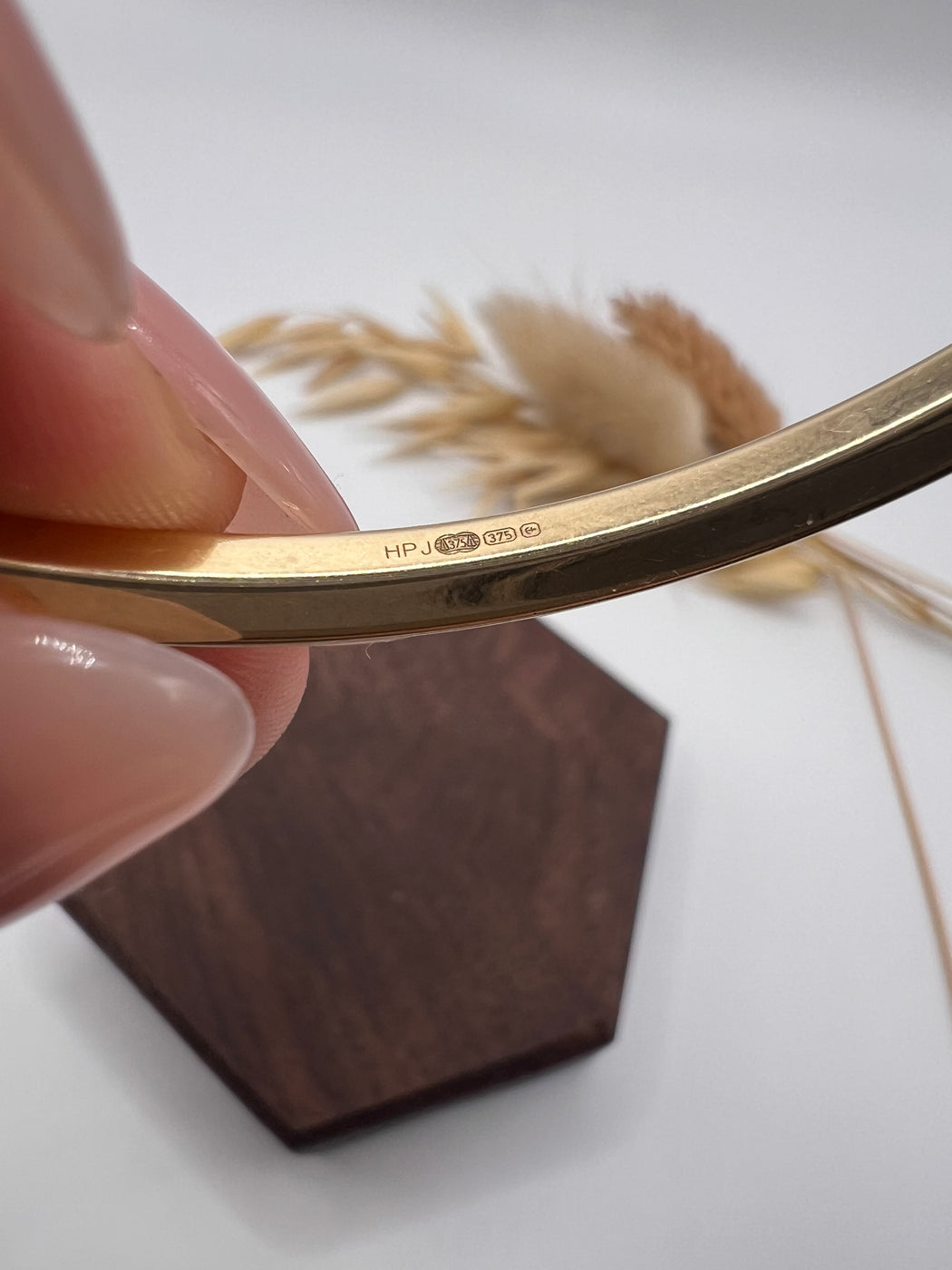 Vintage 9ct Gold Bangle With Safety Clasp