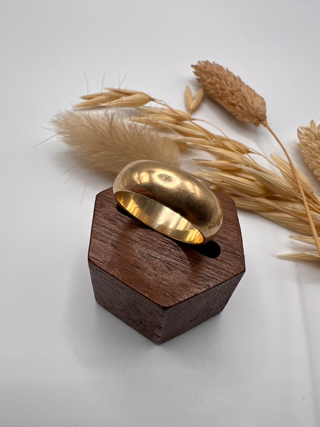 Chunky Vintage 9ct Domed Band Ring