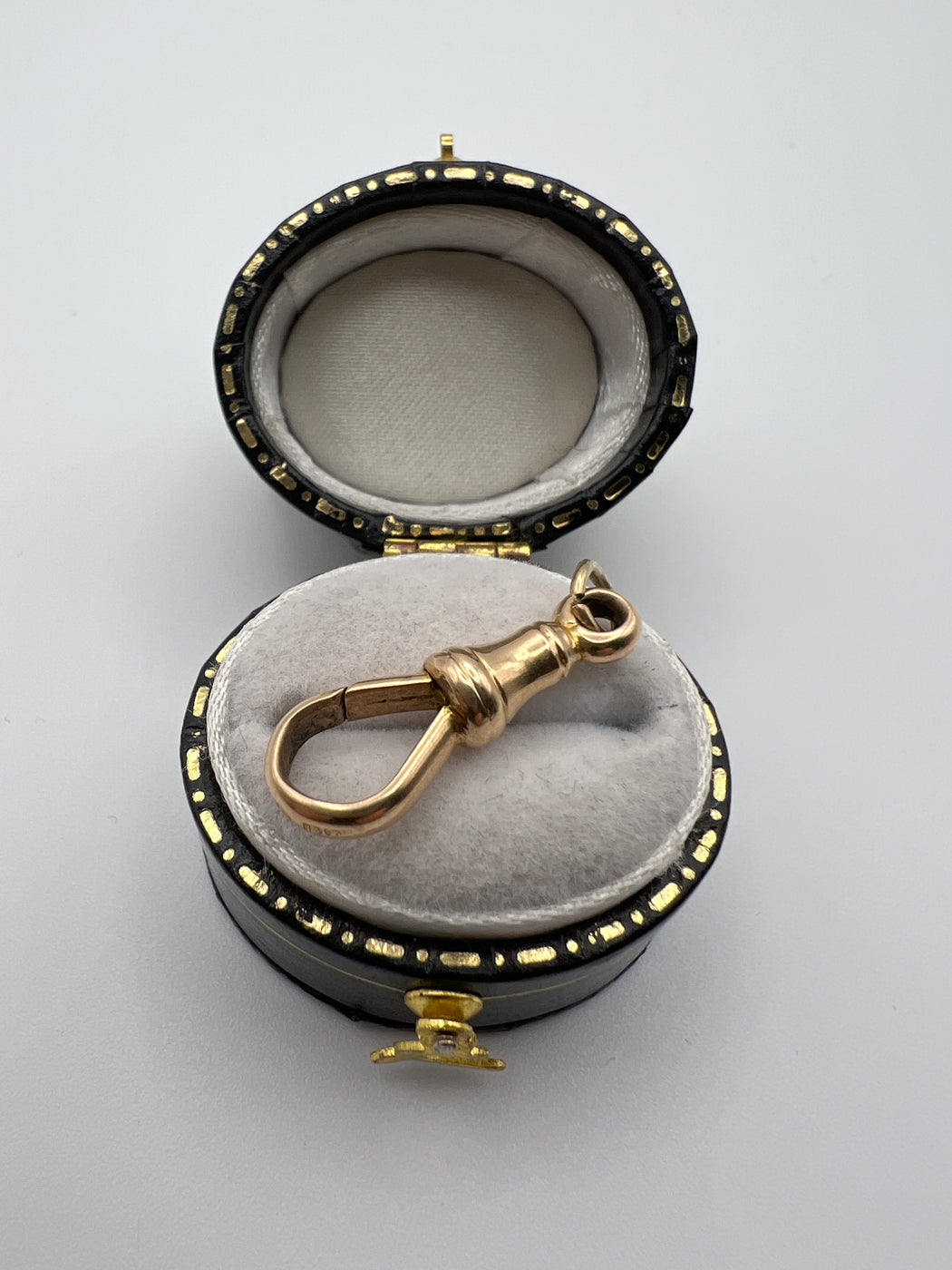 15ct Yellow Gold Antique Fixed Dog Clasp