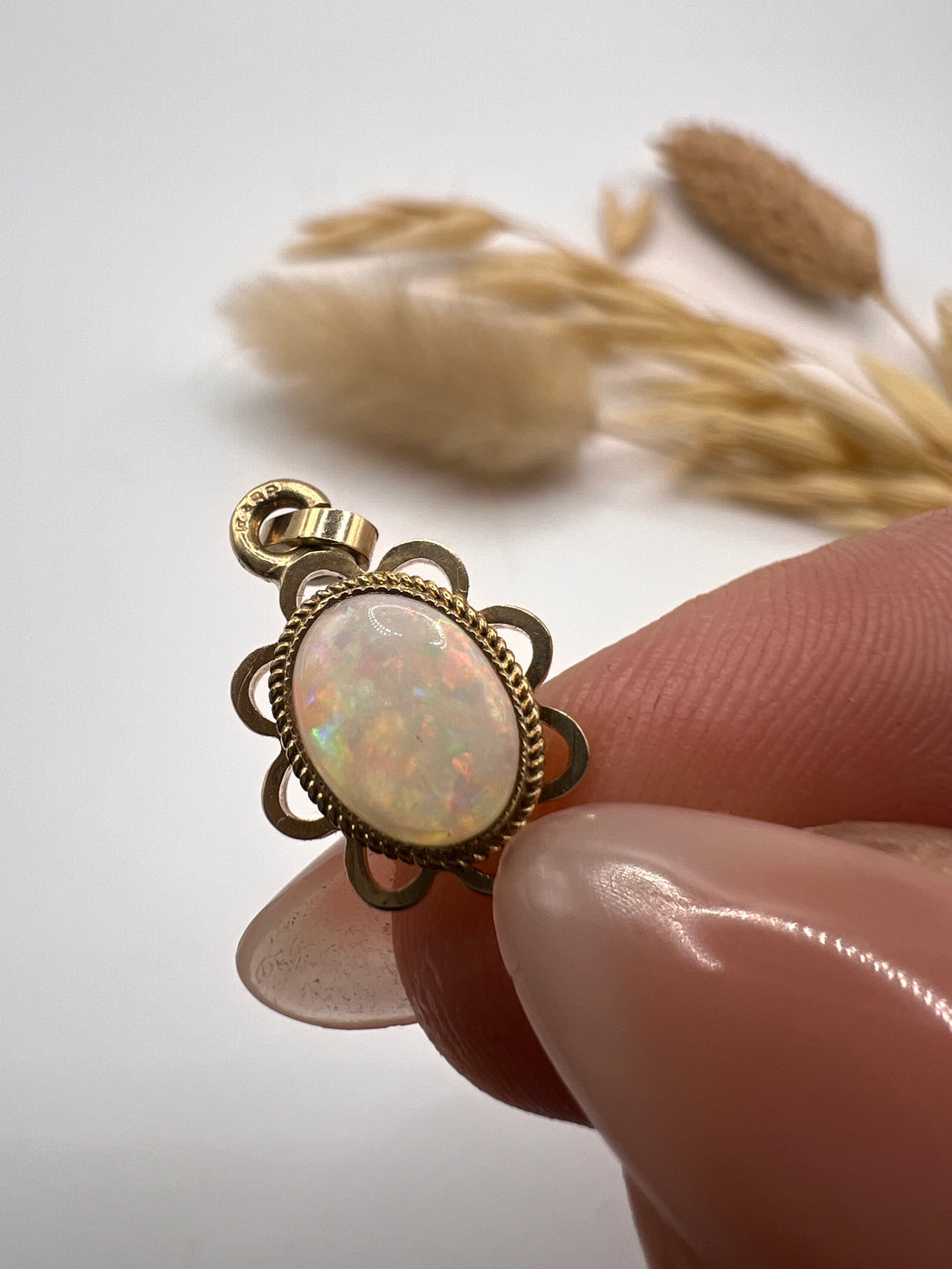 Vintage 9ct Gold 80's Opal Charm Pendant