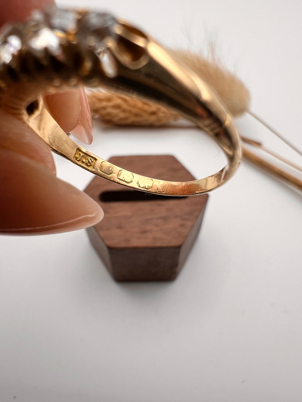 18ct Old Mine Cut Diamond Ring