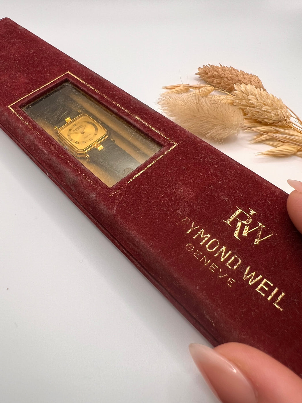Vintage 18K Gold Electroplated 9014 Raymond Weil Watch Boxed