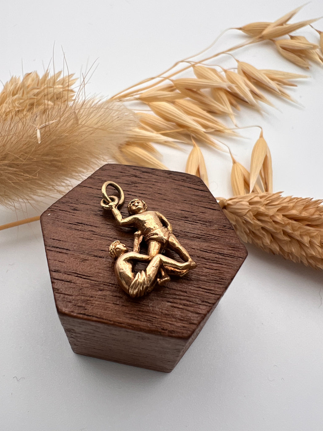 Vintage 9ct Gemini Zodiac Charm