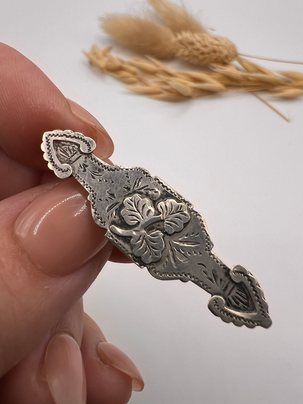 Edwardian 1900’s Silver Sweetheart Brooch