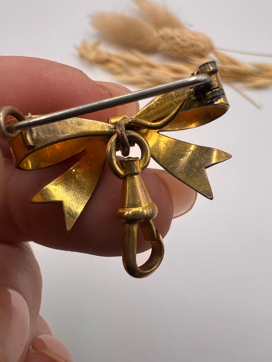 Antique Victorian Rolled Gold Bow Brooch With Dog Clip