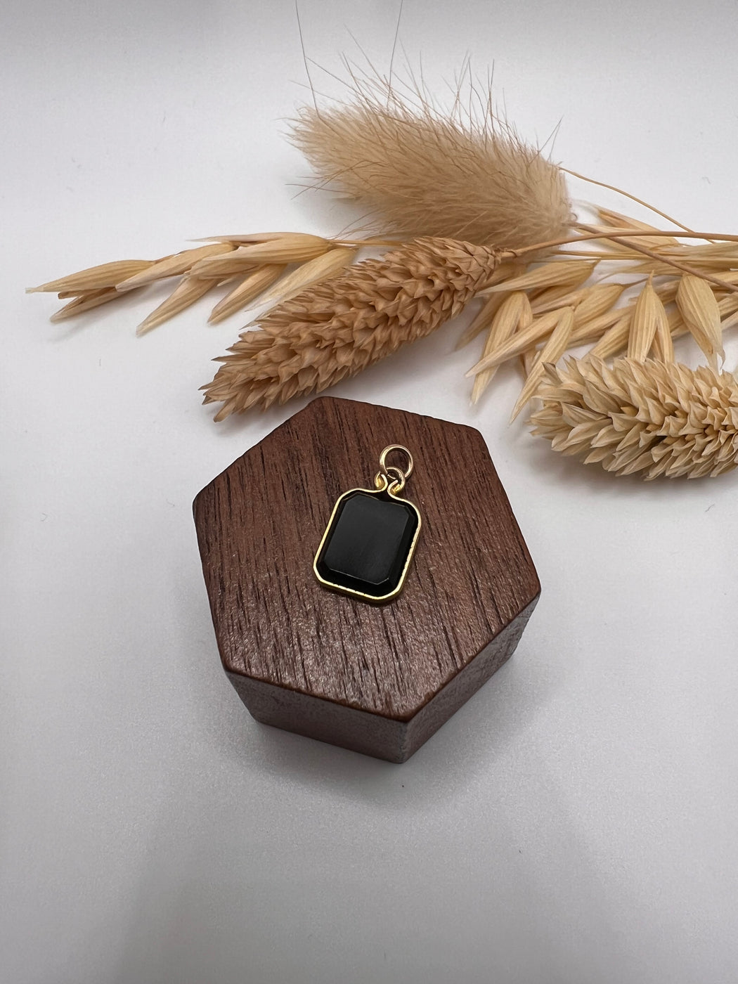 9ct Gold And Onyx Capricorn Zodiac Charm