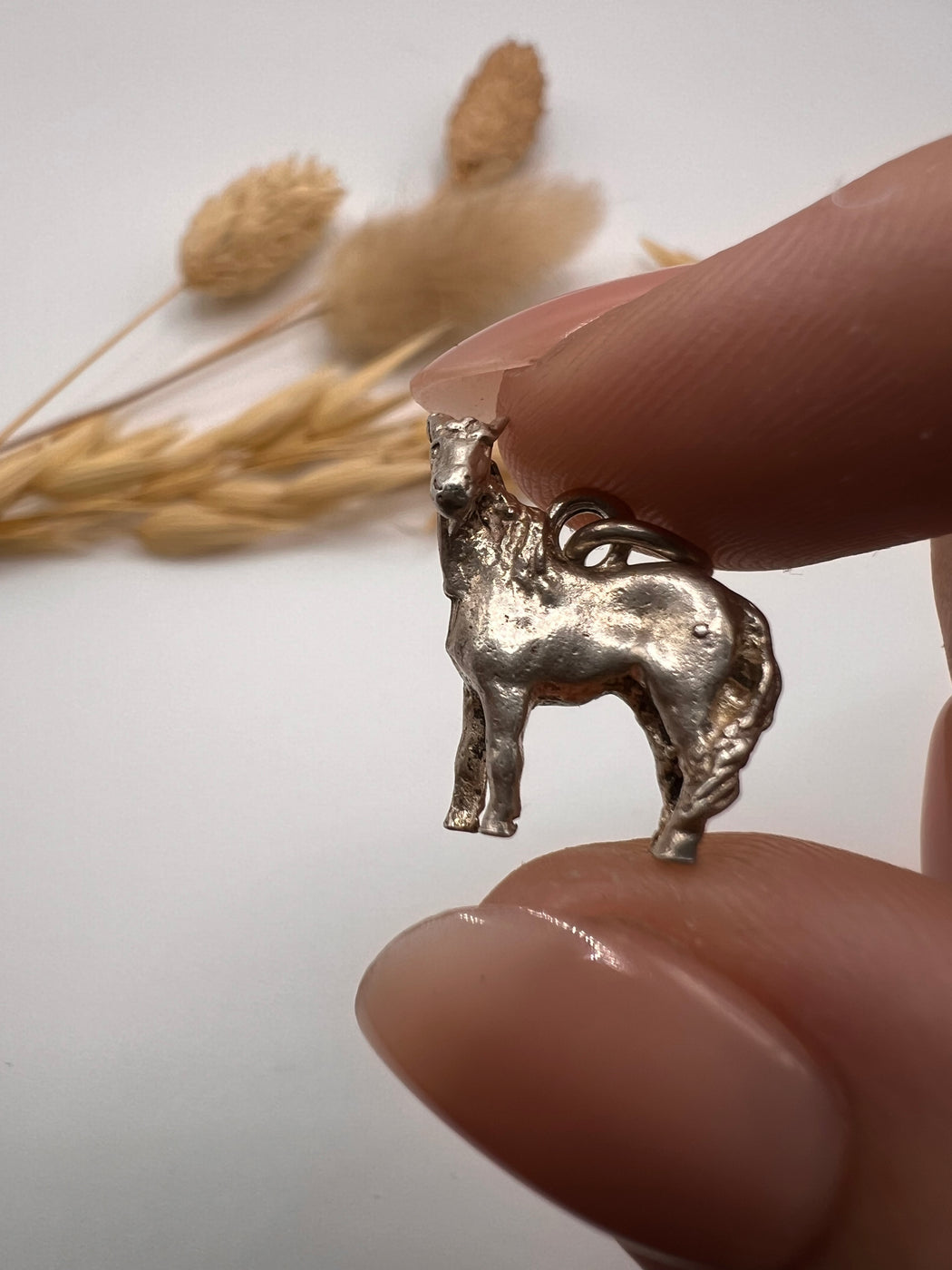 Vintage Silver Horse Looking Left Charm