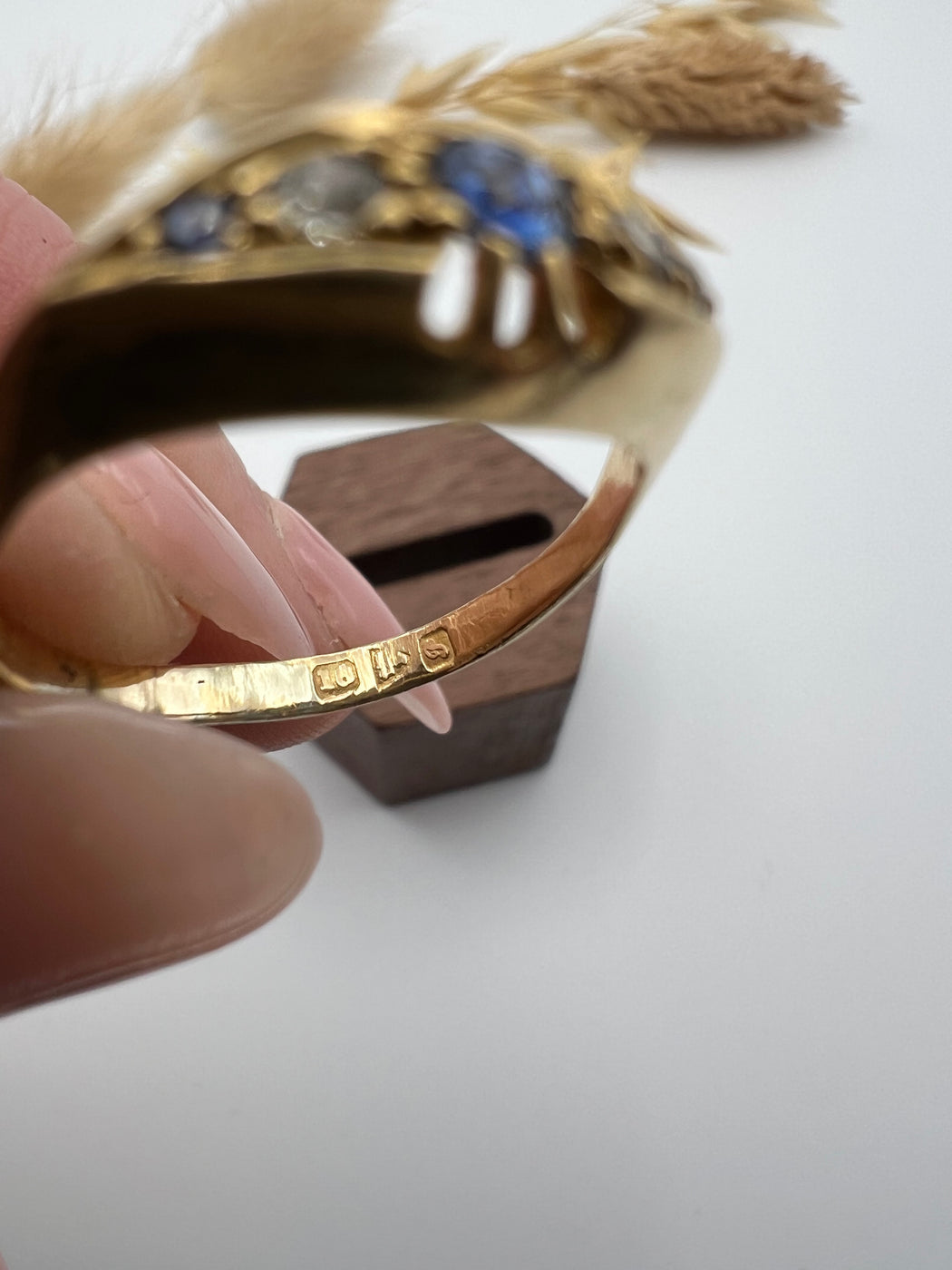 18ct Gold Sapphire and Old Cut Diamond Ring