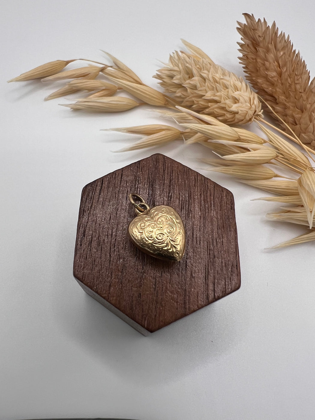 Vintage 9ct Puffy Heart 1990
